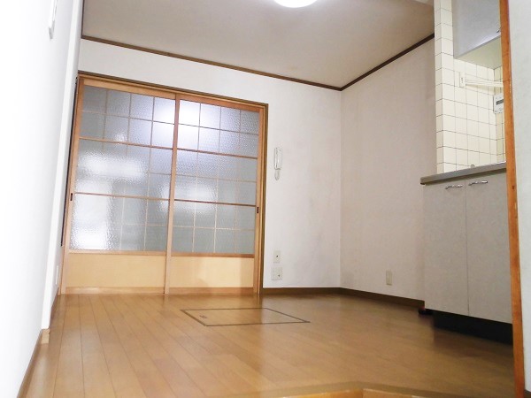 ガレージ付長屋売却＜大阪市此花区春日出中＞の写真