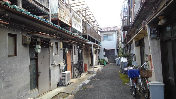 長屋売却＜柏原市法善寺町＞の写真