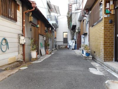 再建築不可の長屋売却＜大阪市東成区中本＞の写真