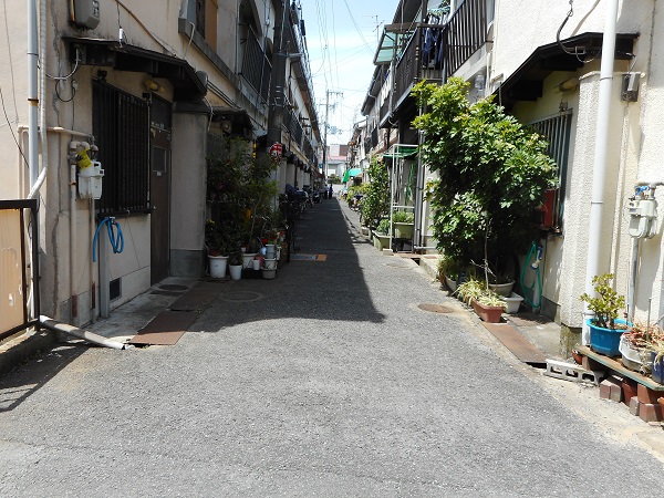 再建築不可の中古テラスハウス買取＜摂津市正雀＞の写真