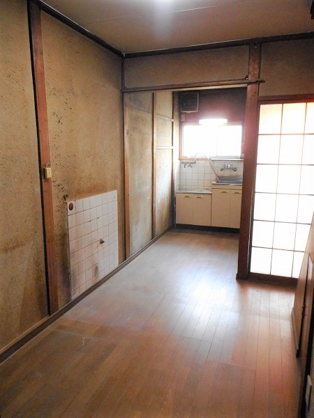 相続後の連棟式住宅売却＜東大阪市吉田＞の写真