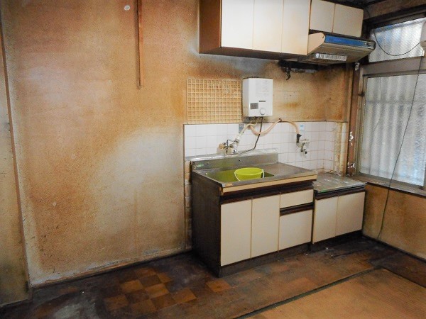 鉄骨造の中古テラスハウス(店舗住宅)売却＜松原市東新町＞の写真