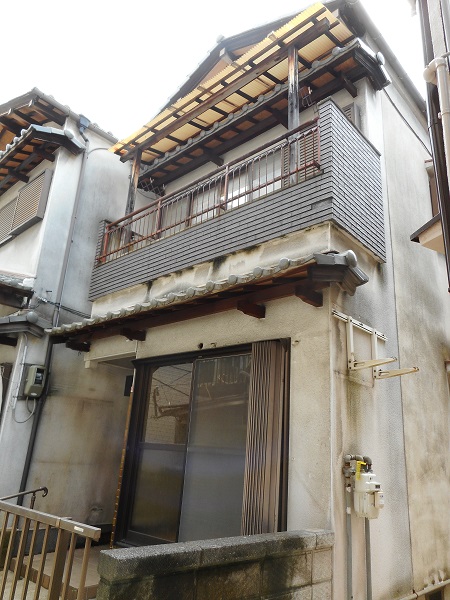 路地奥の一戸建売却＜大阪市生野区桃谷＞の写真