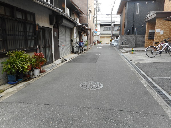 倉庫仕様の借地長屋売却＜大阪市生野区鶴橋＞の写真