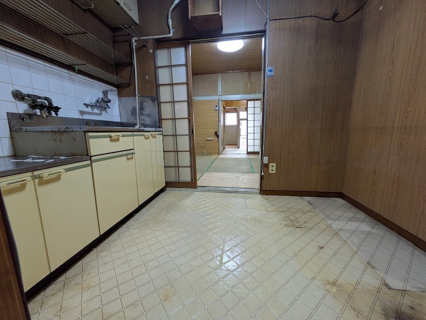 家財撤去から長屋のスピード売却