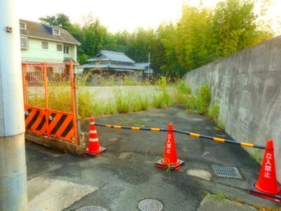 再建築不可の更地は売れる？相続後に後悔しないための現実的な売却判断ガイド