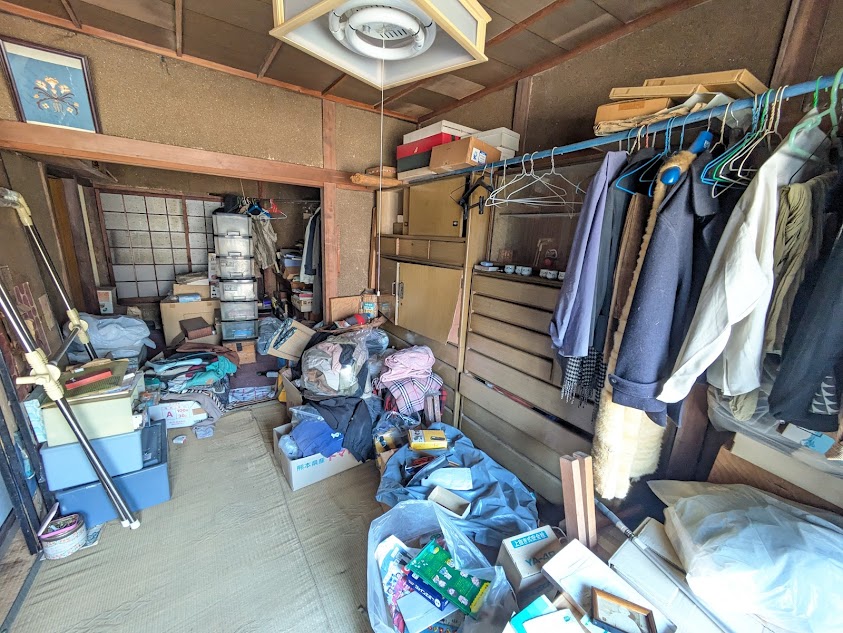 大量家財ありの長屋を現状のまま買取＜東住吉区今川＞の写真